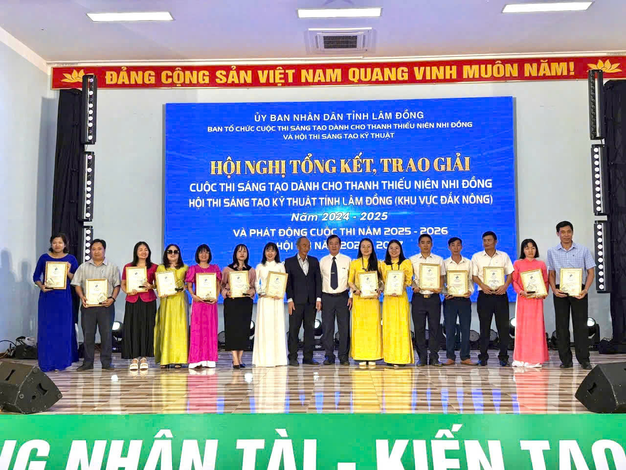 z7379945211073_ee8fd537892b19e82c84a04451e2cf64